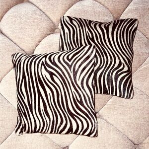 Pottery Barn Zebra Print Italian Cowhide Pillows | Hair-On Hide & Linen | Set /2